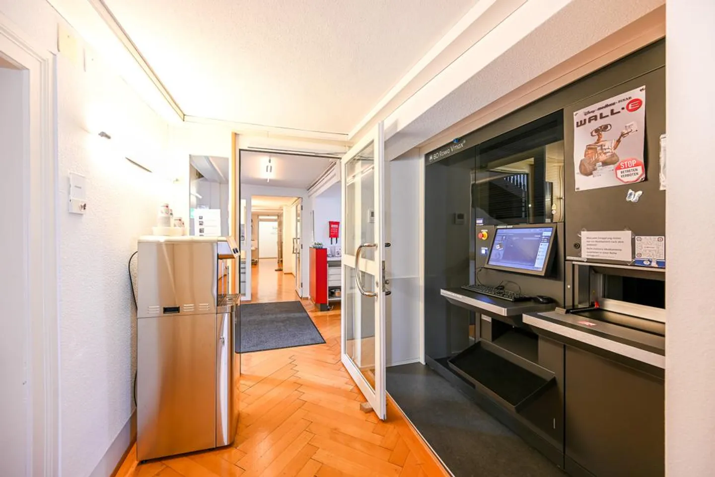 Office, Practice and Commercial Building in a Central Location - Photo 5 of 7