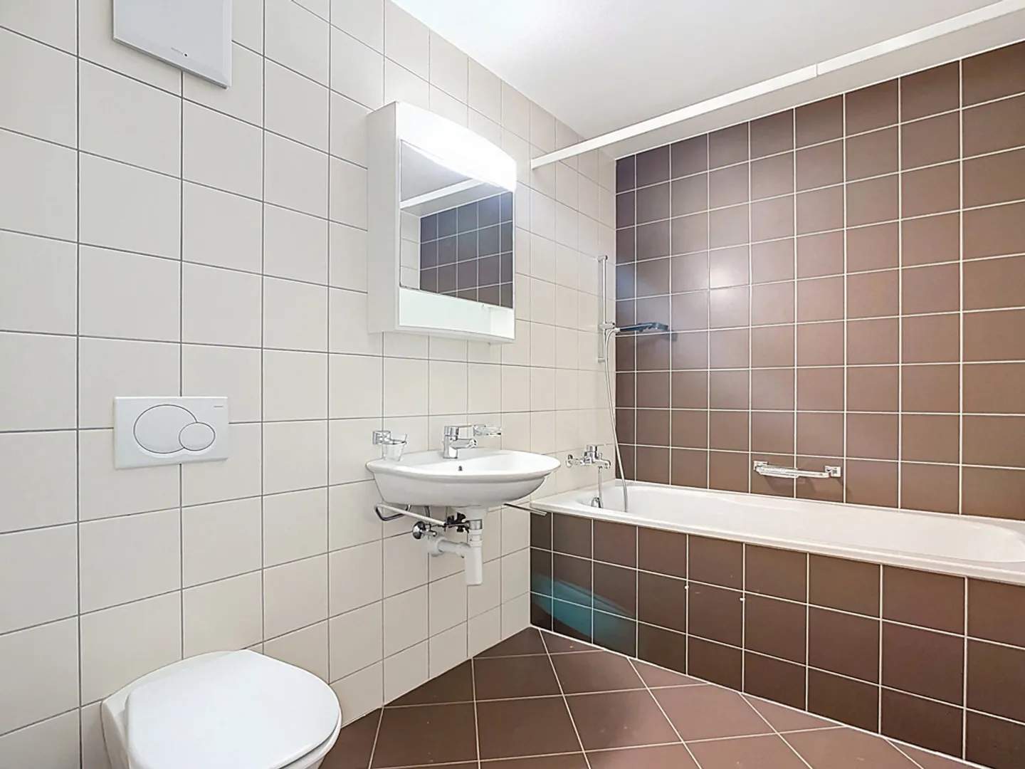 Appartement à louer - Photo 3 sur 9