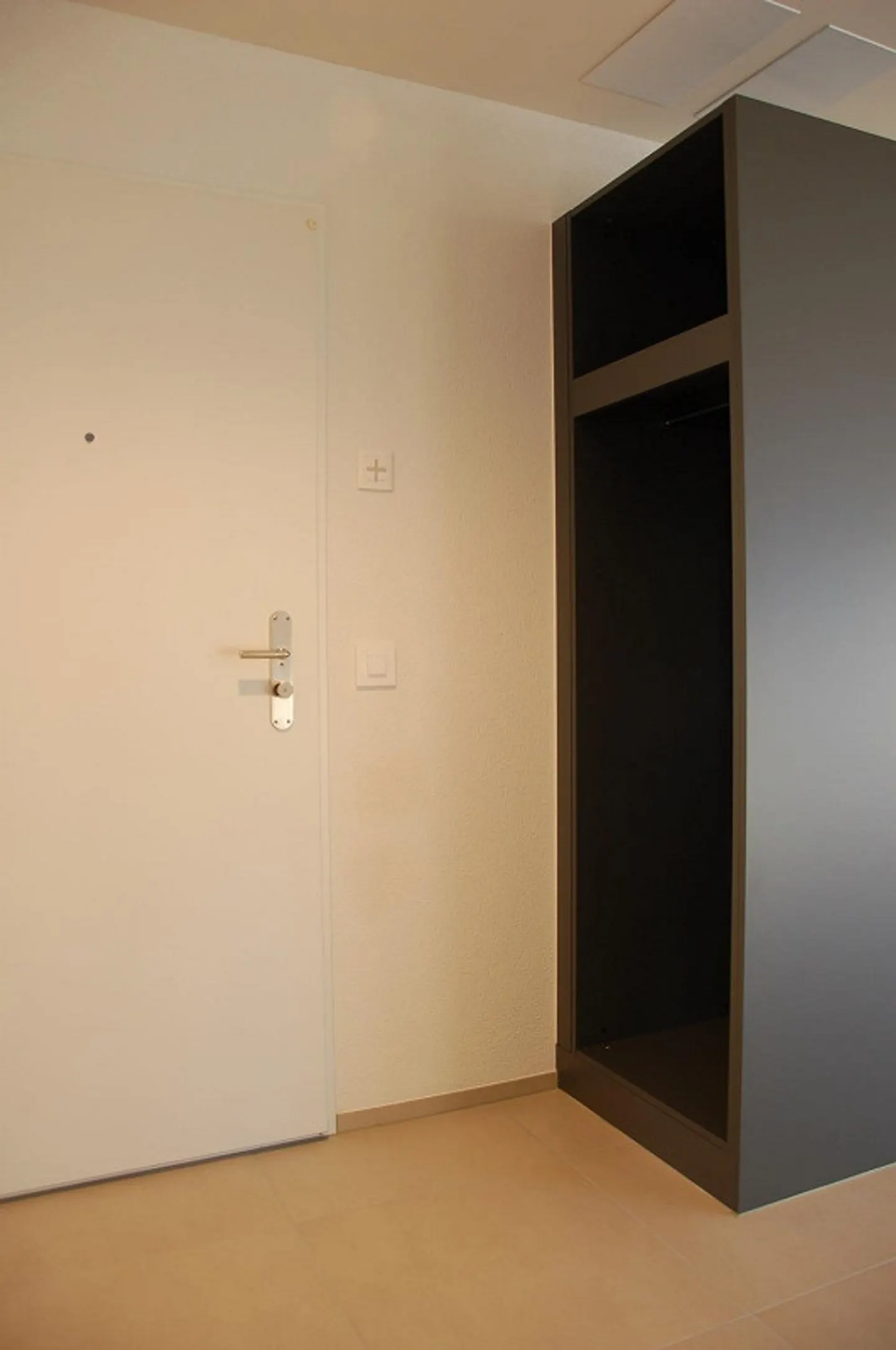Appartamento moderno di 2,5 stanze in una zona residenziale tranquilla - Foto 4 di 9