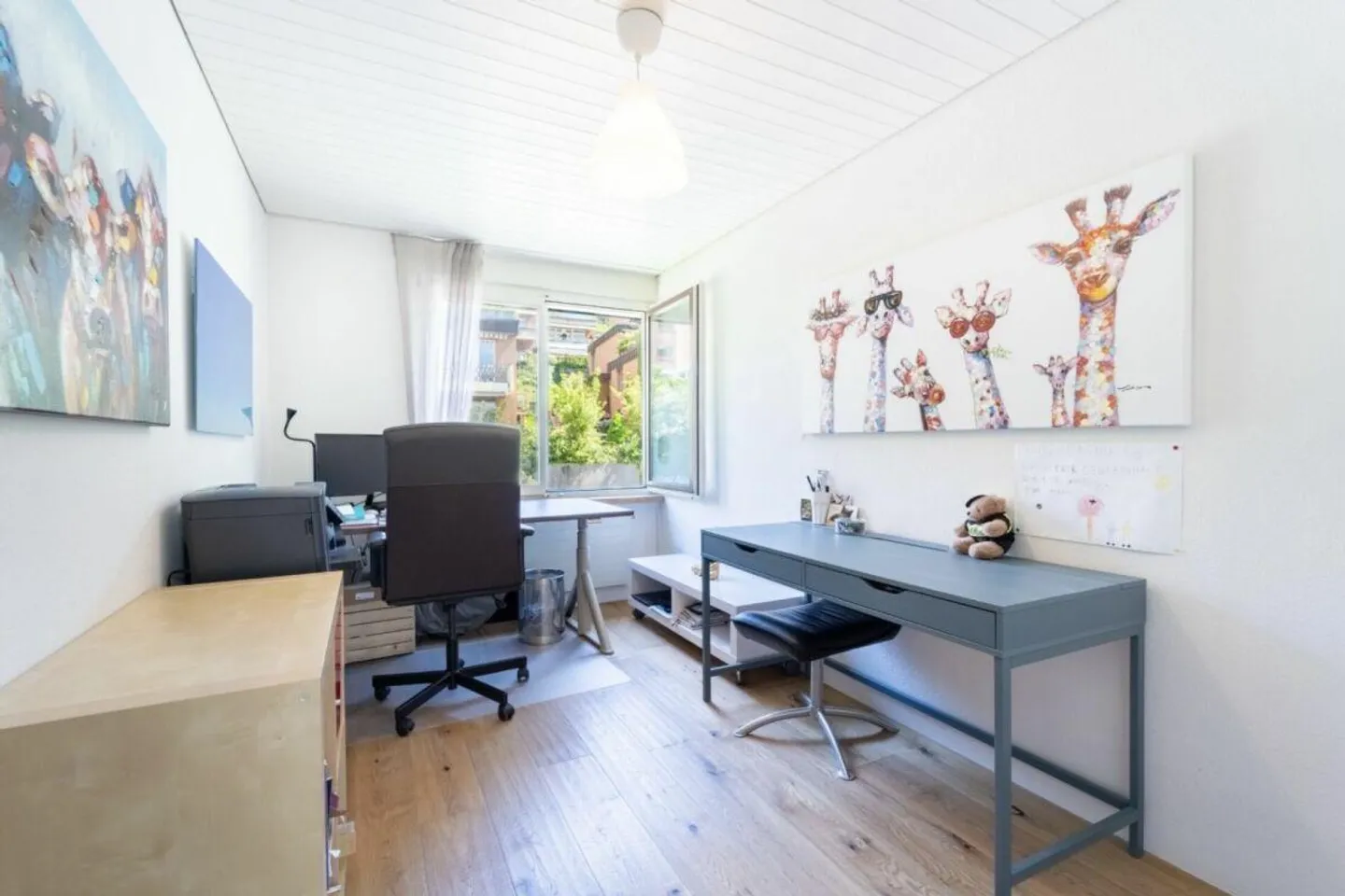 Loge above Lake Lucerne, elegant row house jewel in Lucerne - Photo 9 of 12