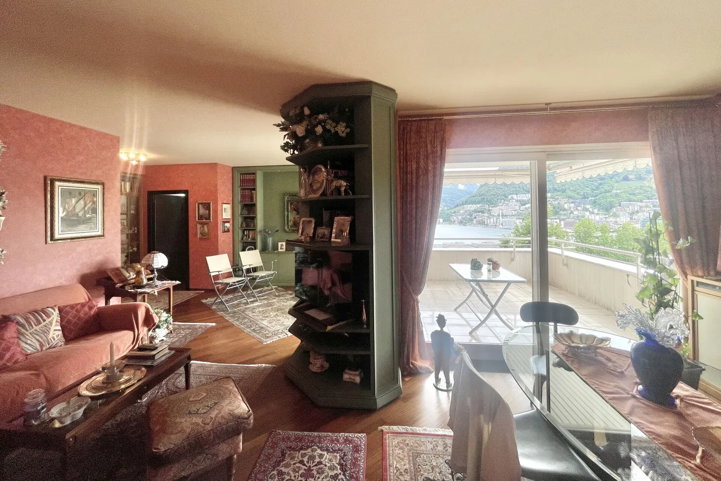 Lugano Centro: Appartamento 4,5 locali con terrazza e vista lago, in vendita come seconda residenza - Foto 3 di 13