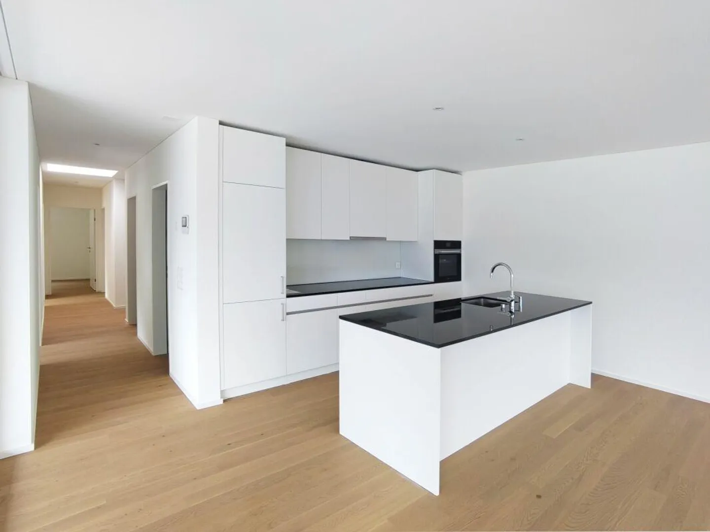 Modernes Apartment mit großer Terrasse - Foto 8 von 13