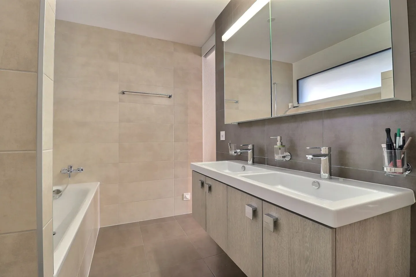 Spazioso appartamento di 5,5 stanze - Foto 16 di 22