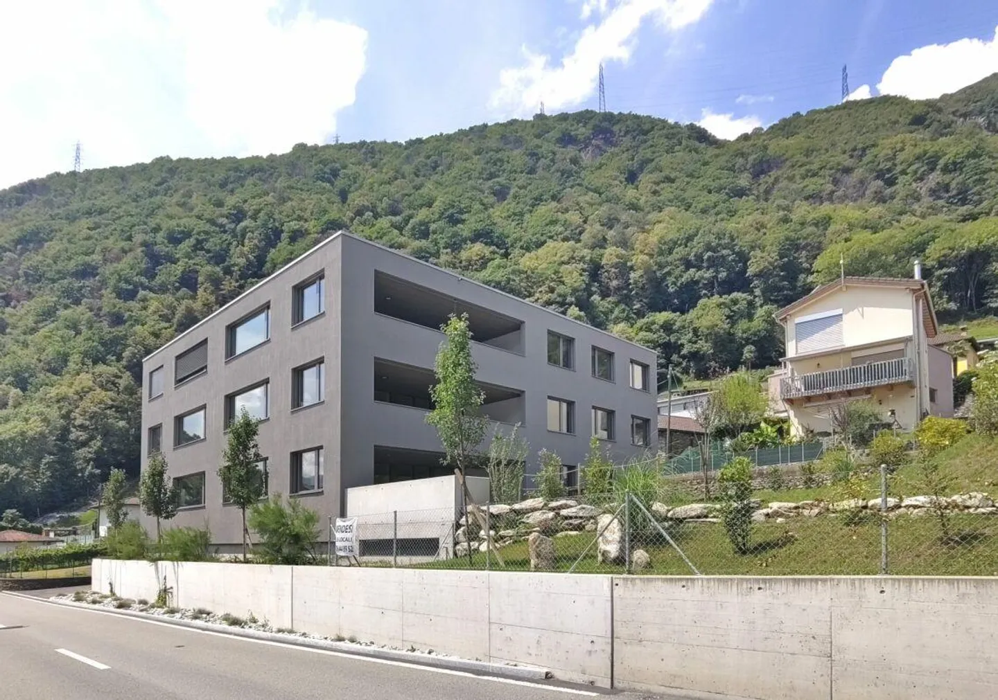 Modernes Apartment mit großer Terrasse - Foto 2 von 13