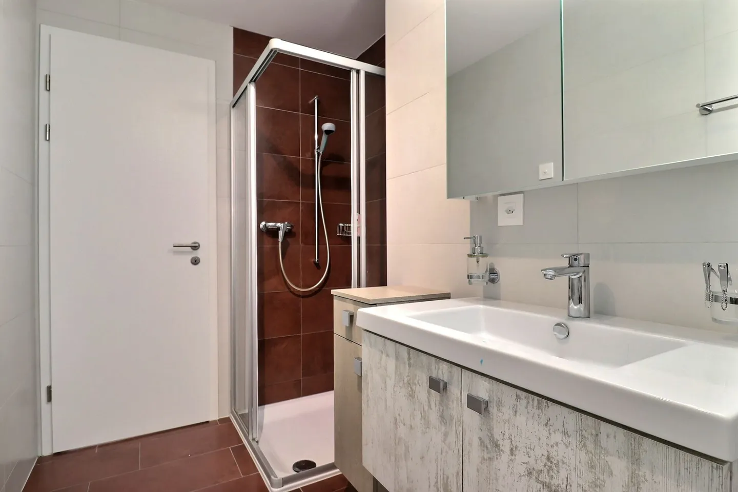 Spazioso appartamento di 5,5 stanze - Foto 18 di 22