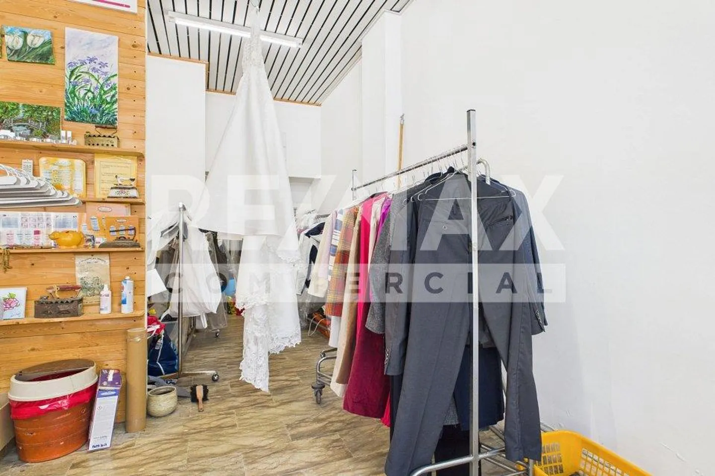 Lugano-Cassarate – Commercial space with great visibility for sale - Photo 7 of 12