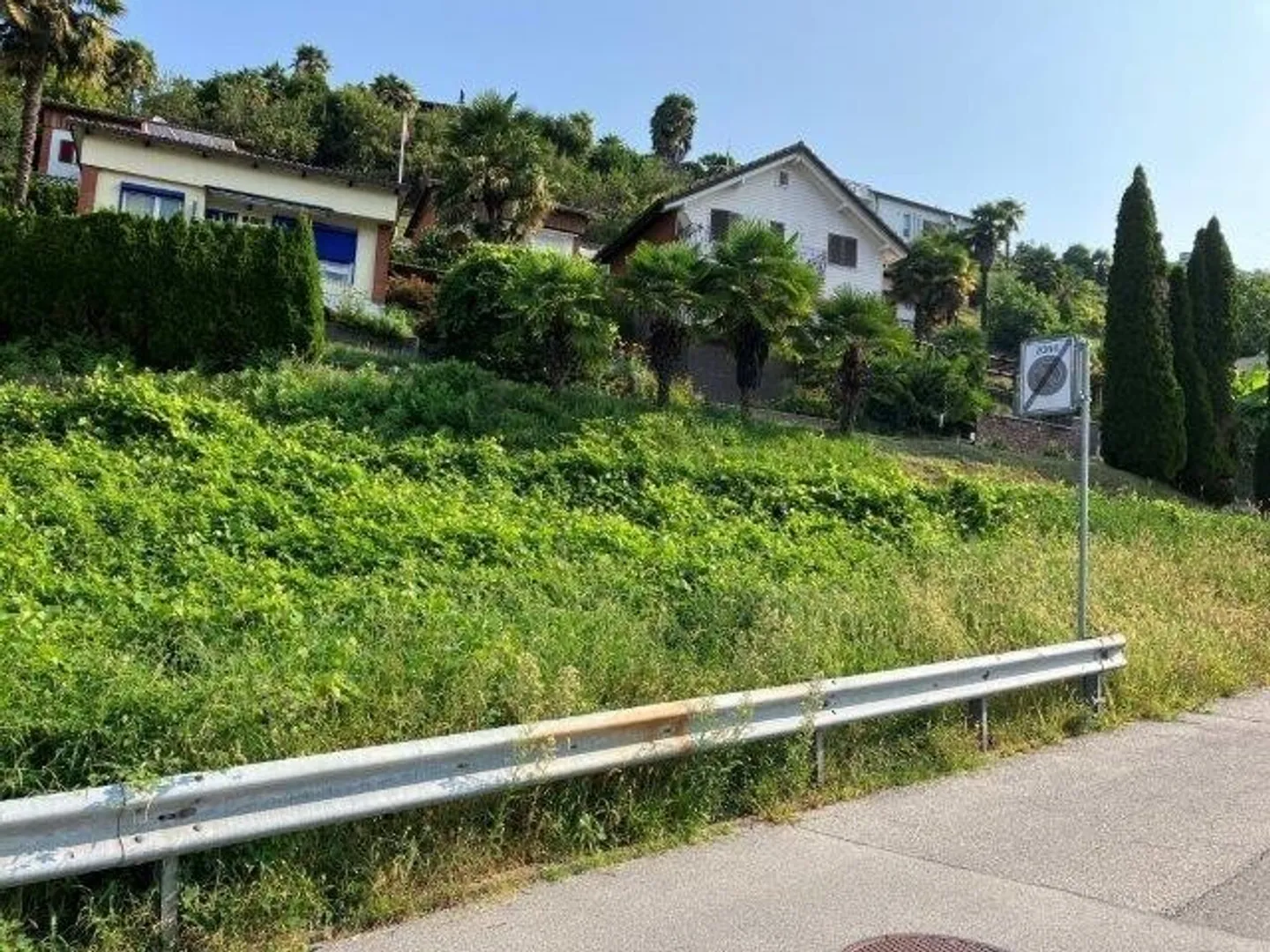 Sonniges Baugrundstück in Monteggio - Foto 5 von 8