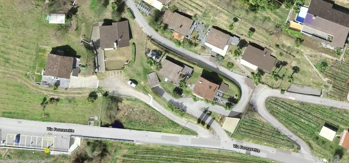 Sonniges Baugrundstück in Monteggio - Foto 6 von 8