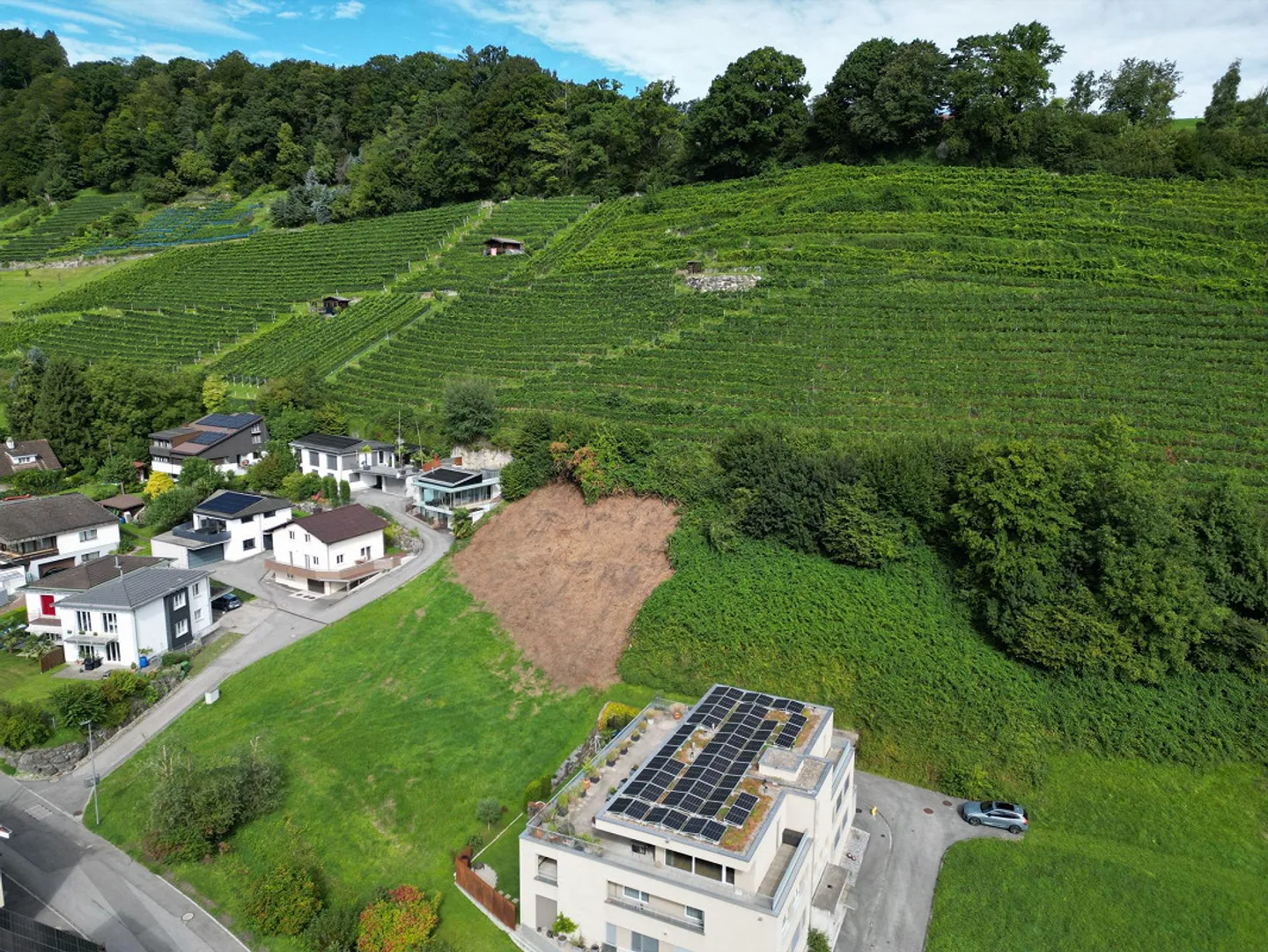 Gioiello immobiliare sulla vigna - Foto 1 di 6
