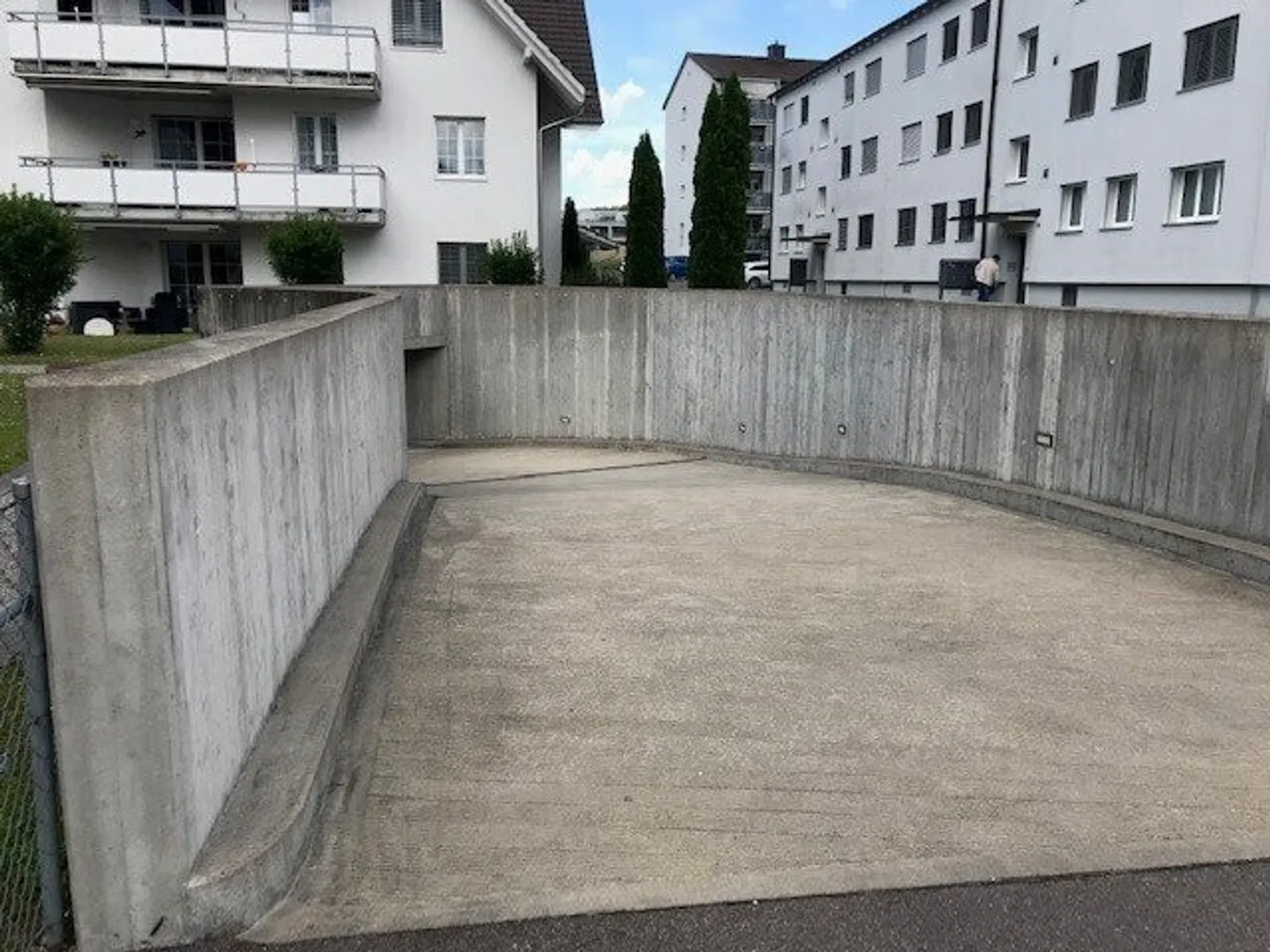 Louer une place de parking à Kloten - Photo 2 sur 3