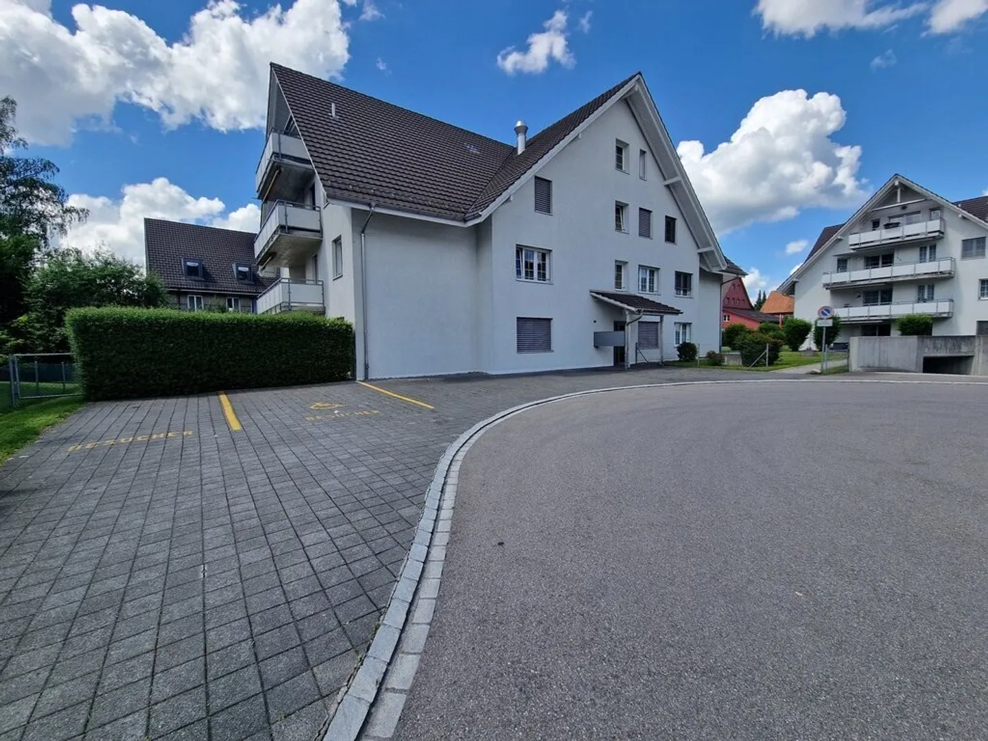 Louer une place de parking à Kloten - Photo 3 sur 3