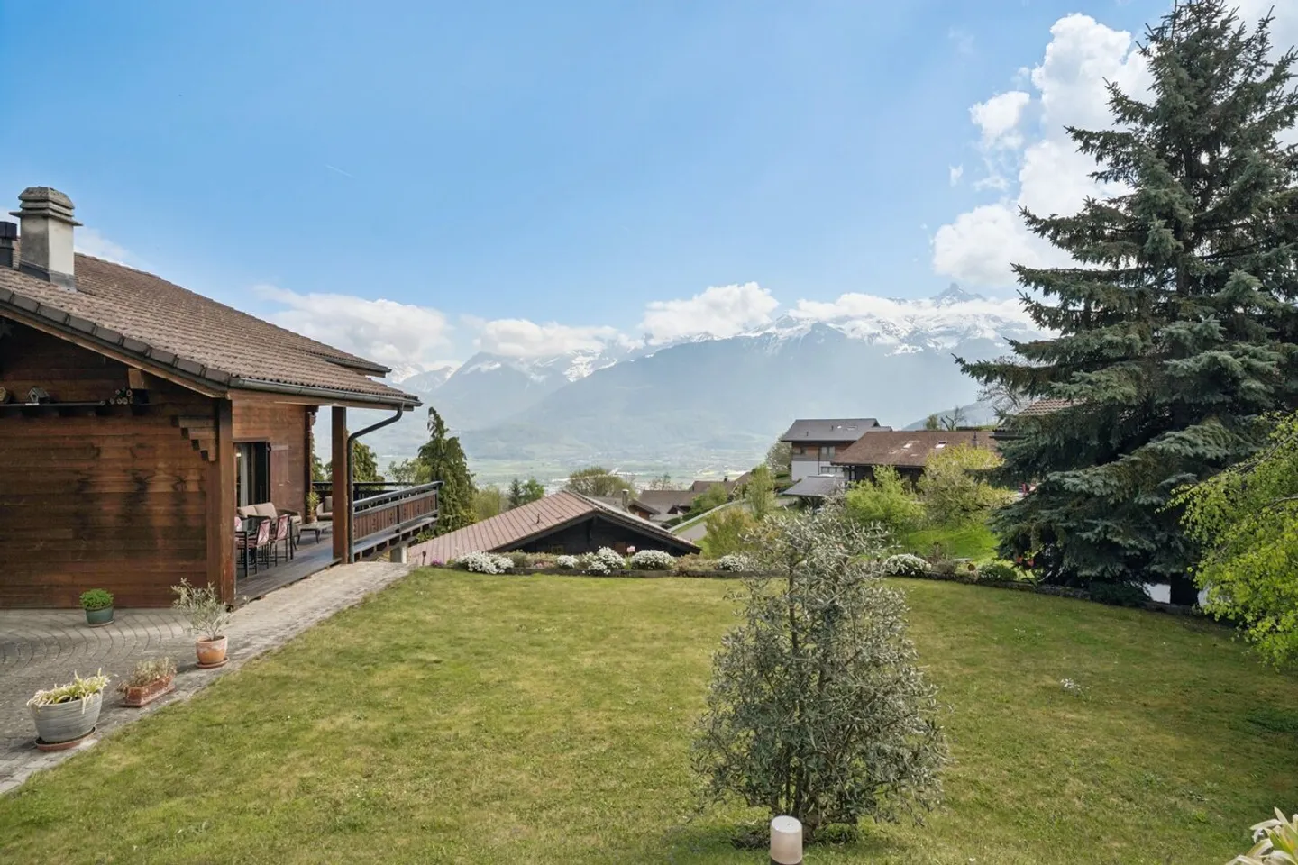 Chalet familial dans un cadre paisible - Photo 7 sur 13