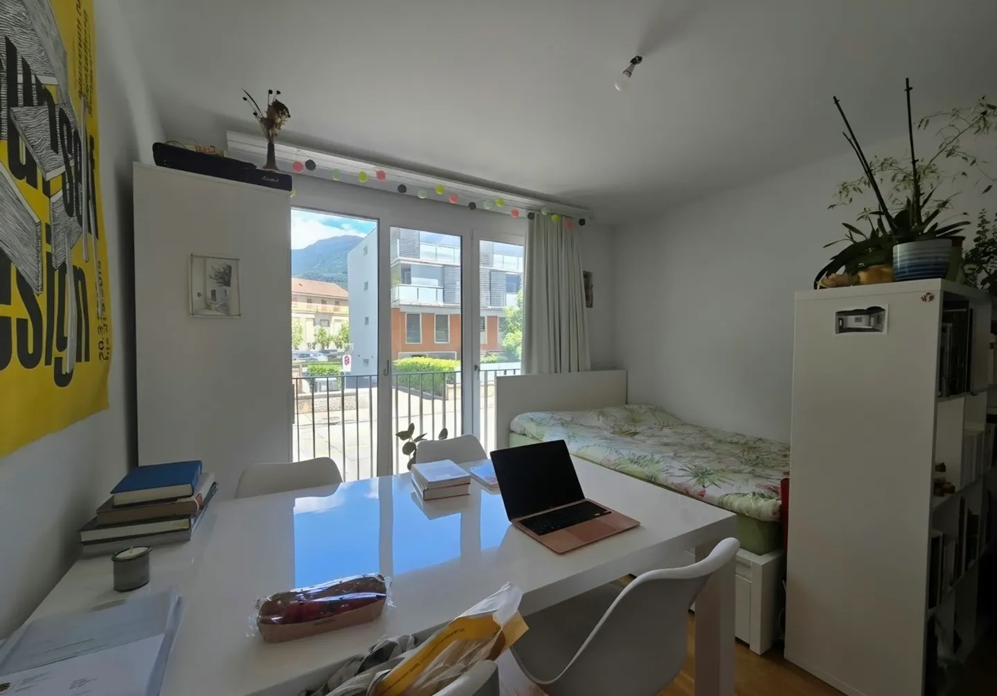 Beautiful modern apartment with 1.5 rooms - Photo 3 of 6