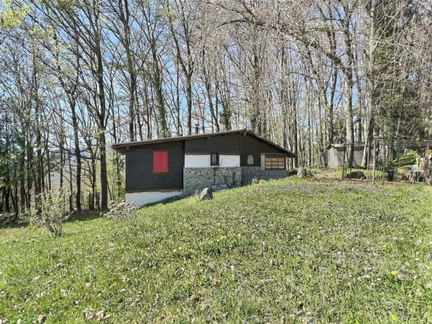 Chalet avec terrain forestier et agricole - Photo 5 sur 8