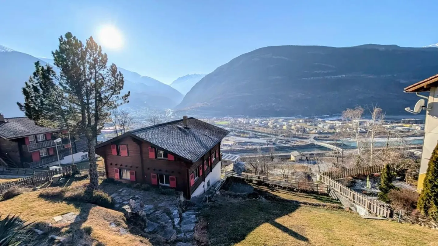 Charming Residential House in Eggerberg above Visp - Photo 1 of 10