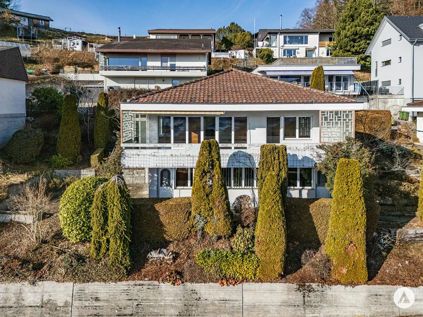 Entre la ville et la campagne sur la pente ensoleillée - Photo 4 sur 13