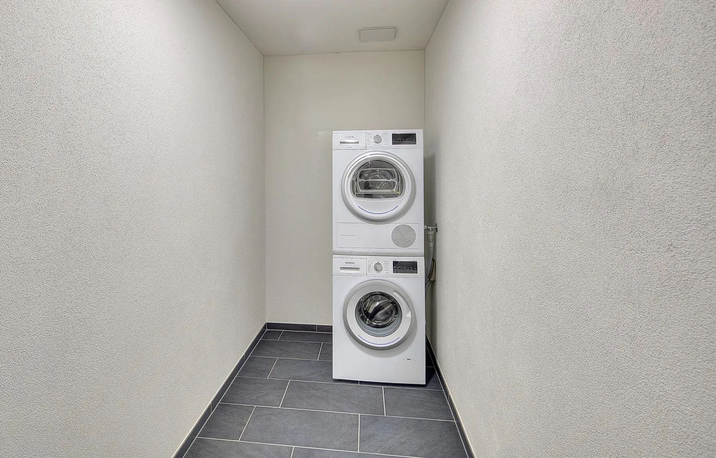 Welcome to your new home! - Photo 9 of 9