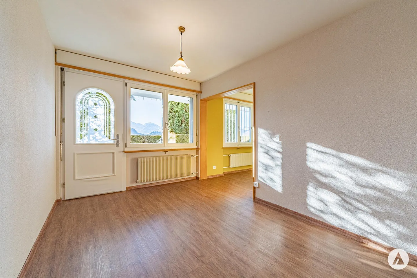 Entre la ville et la campagne sur la pente ensoleillée - Photo 7 sur 13