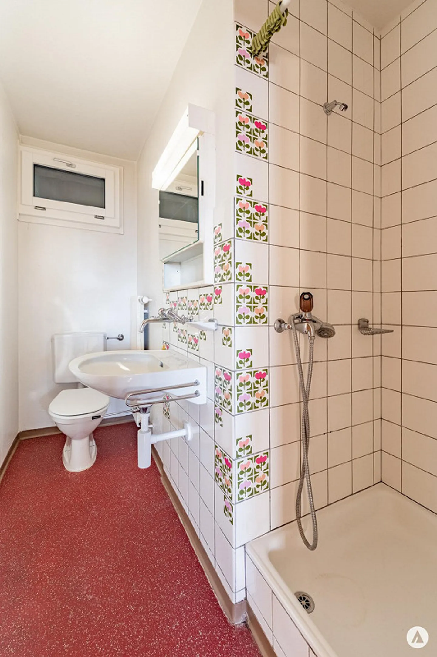 Entre la ville et la campagne sur la pente ensoleillée - Photo 10 sur 13