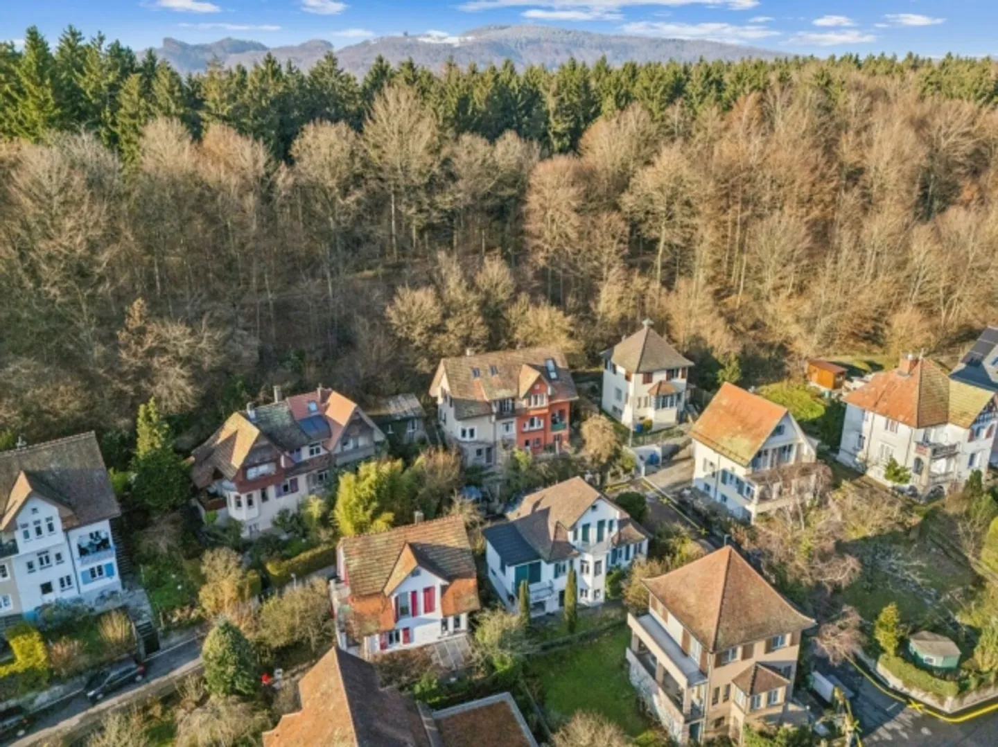 Charming semi-detached house directly at the edge of the forest - Photo 13 of 13