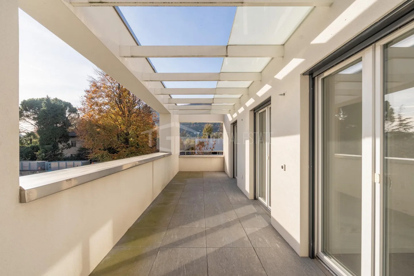 Incantevole villa di 5,5 stanze con giardino - Foto 5 di 13