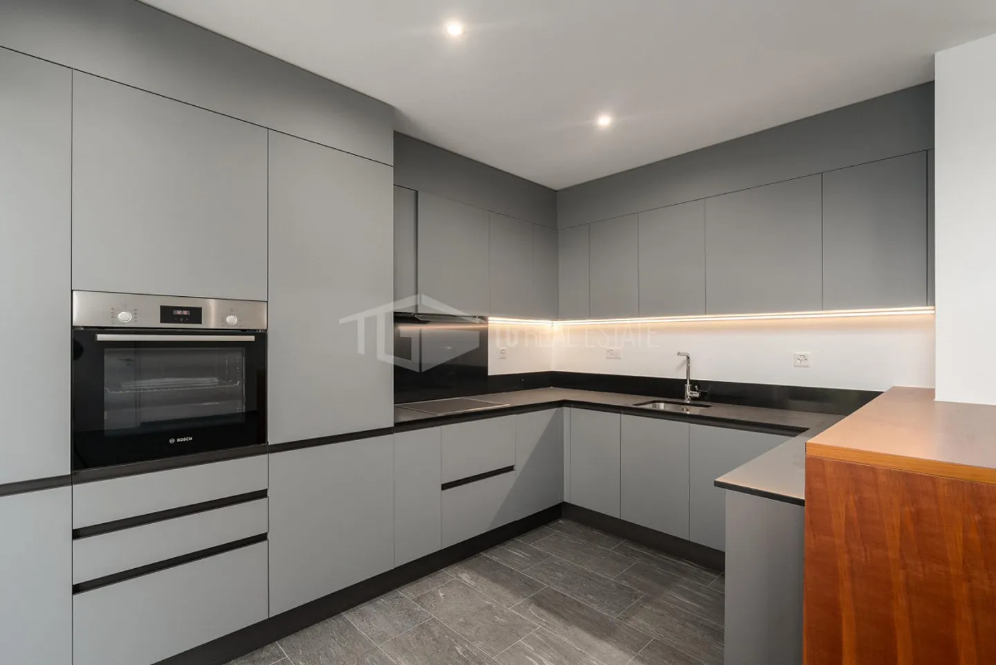 Incantevole villa di 5,5 stanze con giardino - Foto 9 di 13