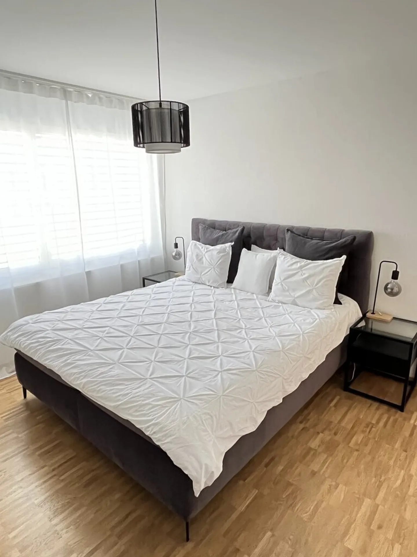 Dream Home Near the Center - Photo 4 of 12