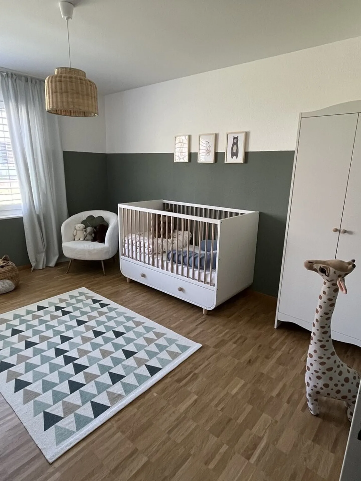 Dream Home Near the Center - Photo 5 of 12