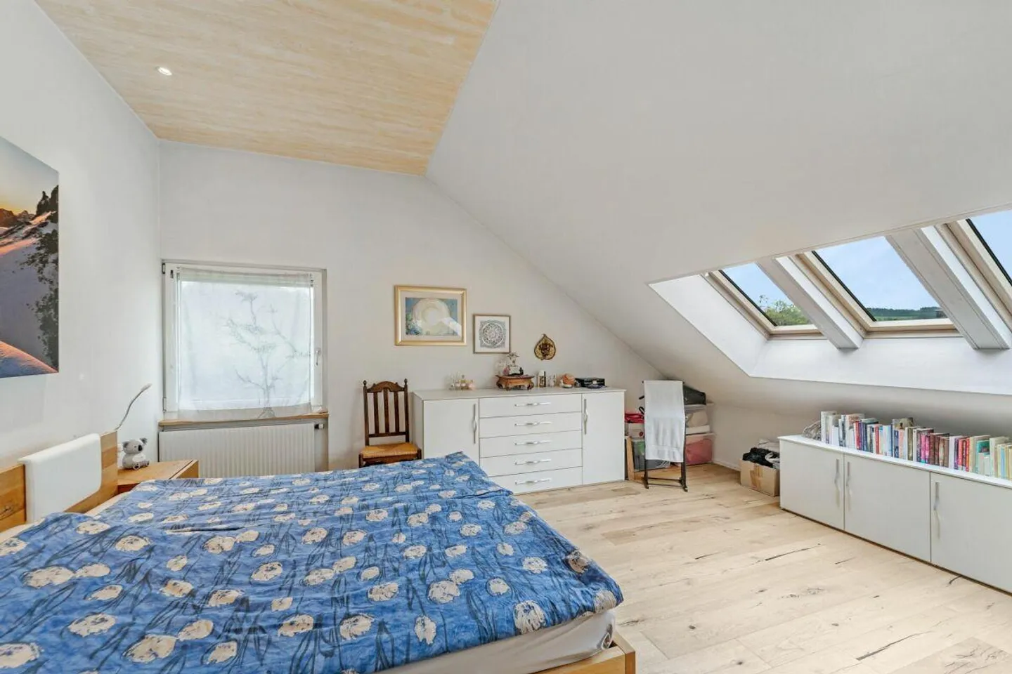 Detached single-family house with garden idyll and development potential - Photo 7 of 8