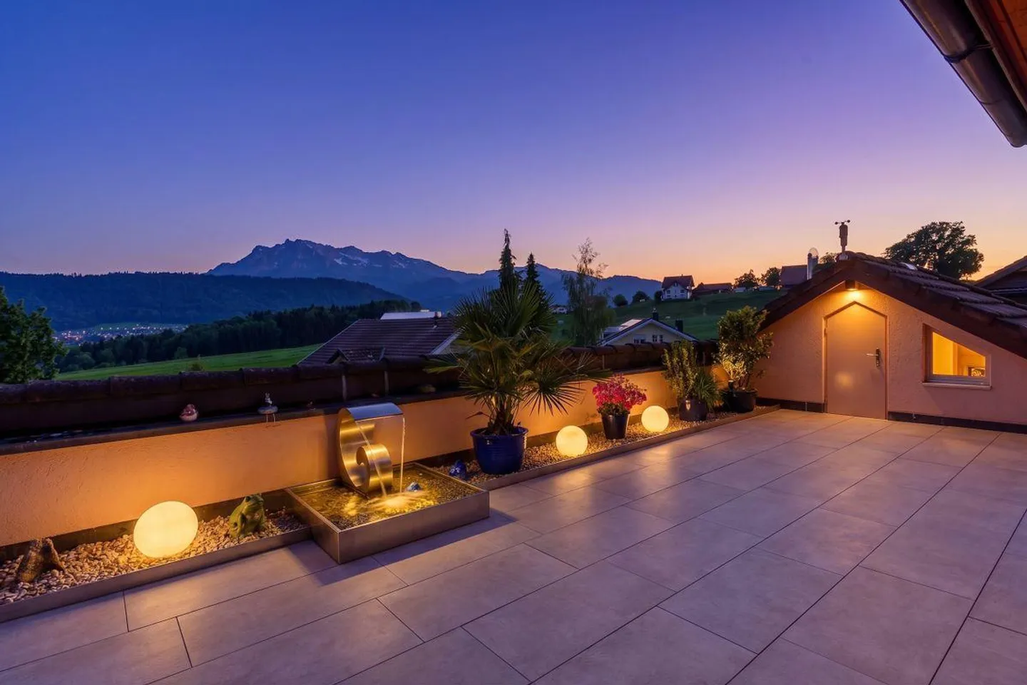 Luxuswohnung mit Bergblick - Foto 2 von 13