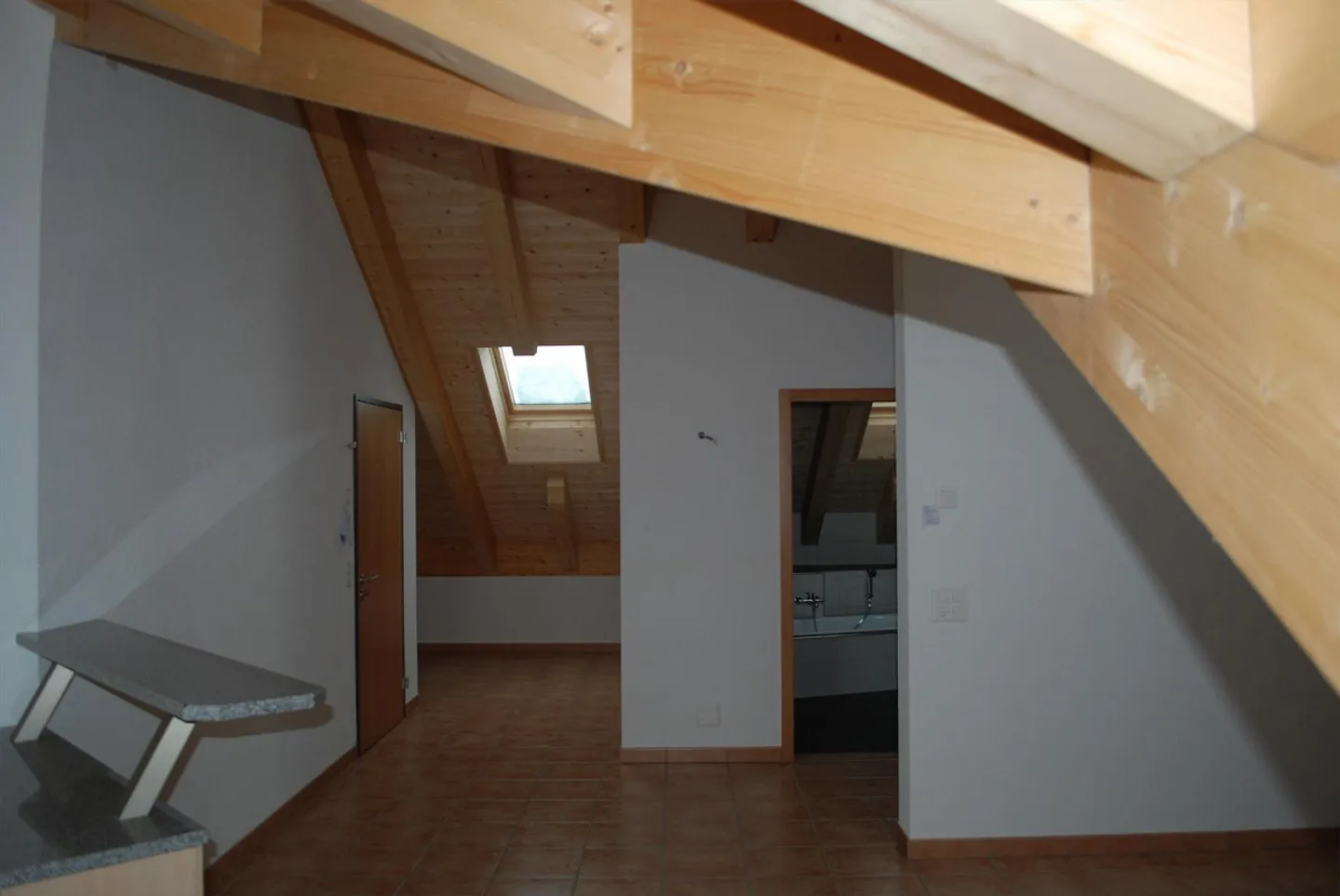 2.5 Room 90sqm Attic Apartment - Photo 6 of 10
