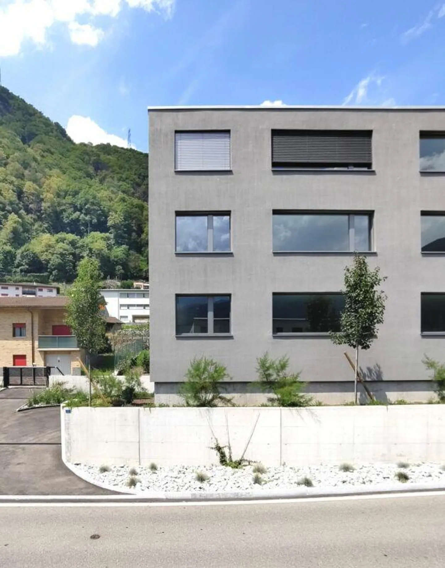 Modernes Apartment mit großer Terrasse - Foto 2 von 11