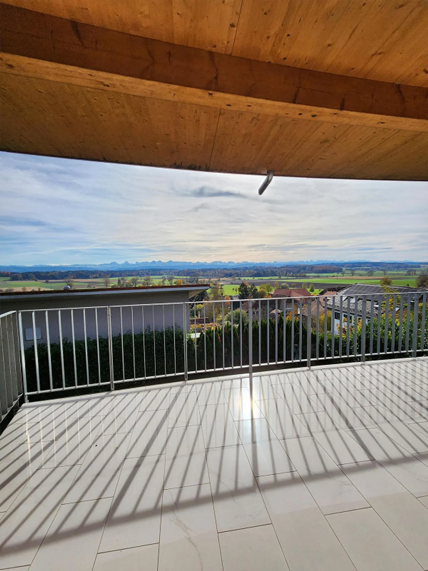 Aussergewöhnliche 3.5 Zimmer Duplex-Attika-Wohnung / 183m2 - Foto 21 von 24