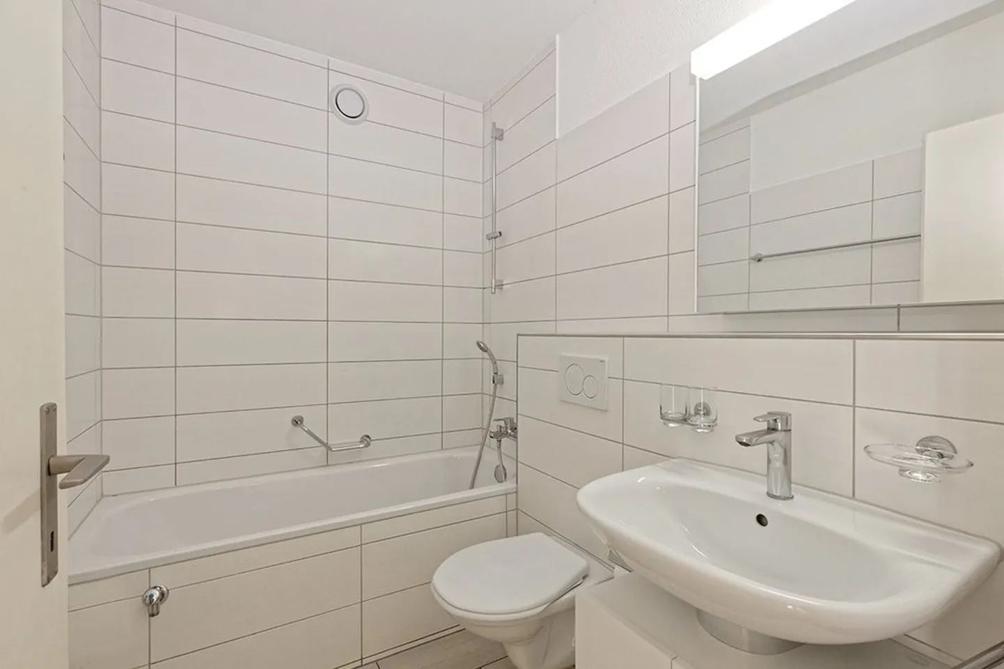 6.5-room apartment near Stücki Park - Photo 4 of 9