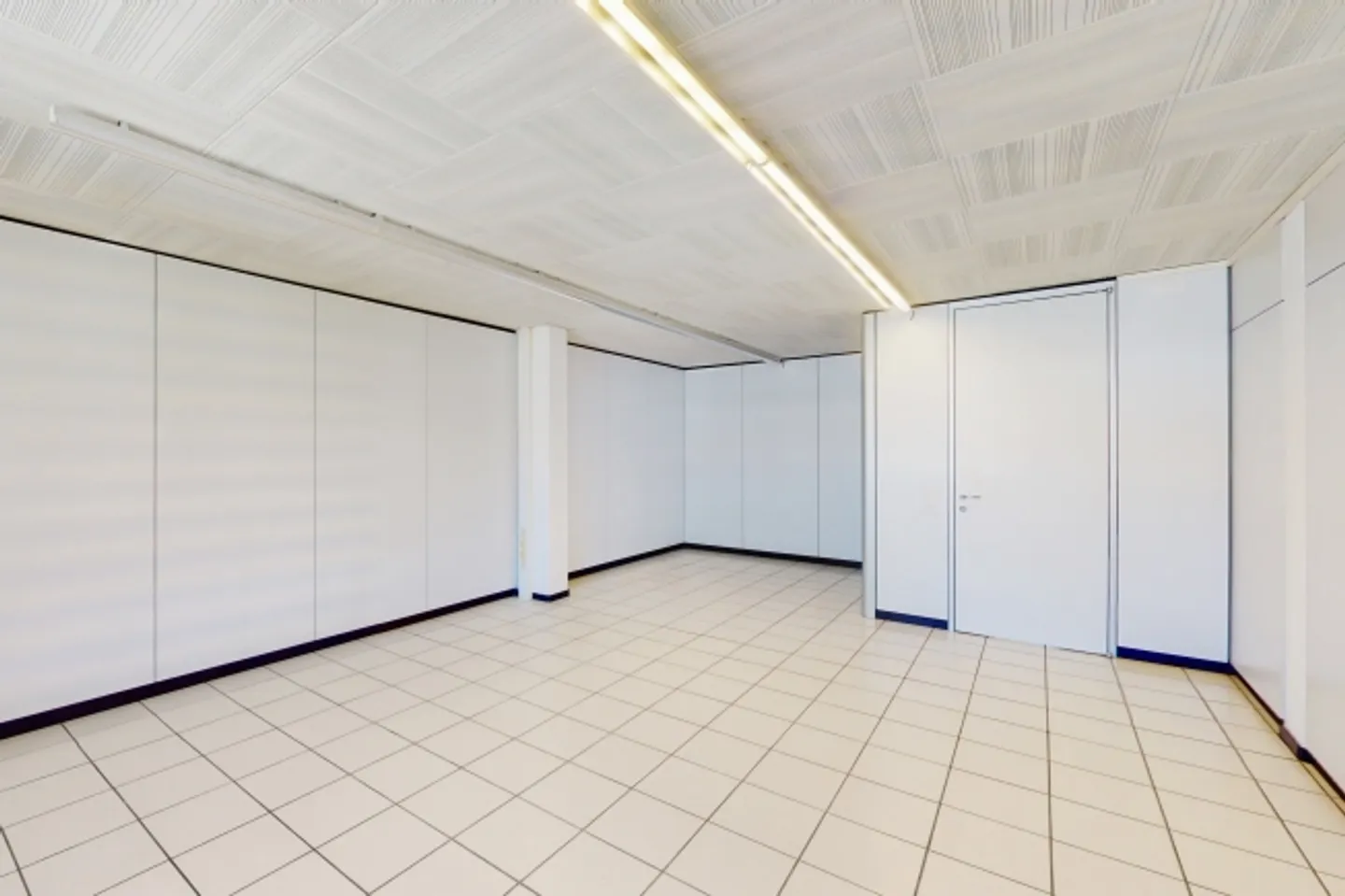YOUR COMMERCIAL SPACE IN RIVERA - Photo 1 of 6