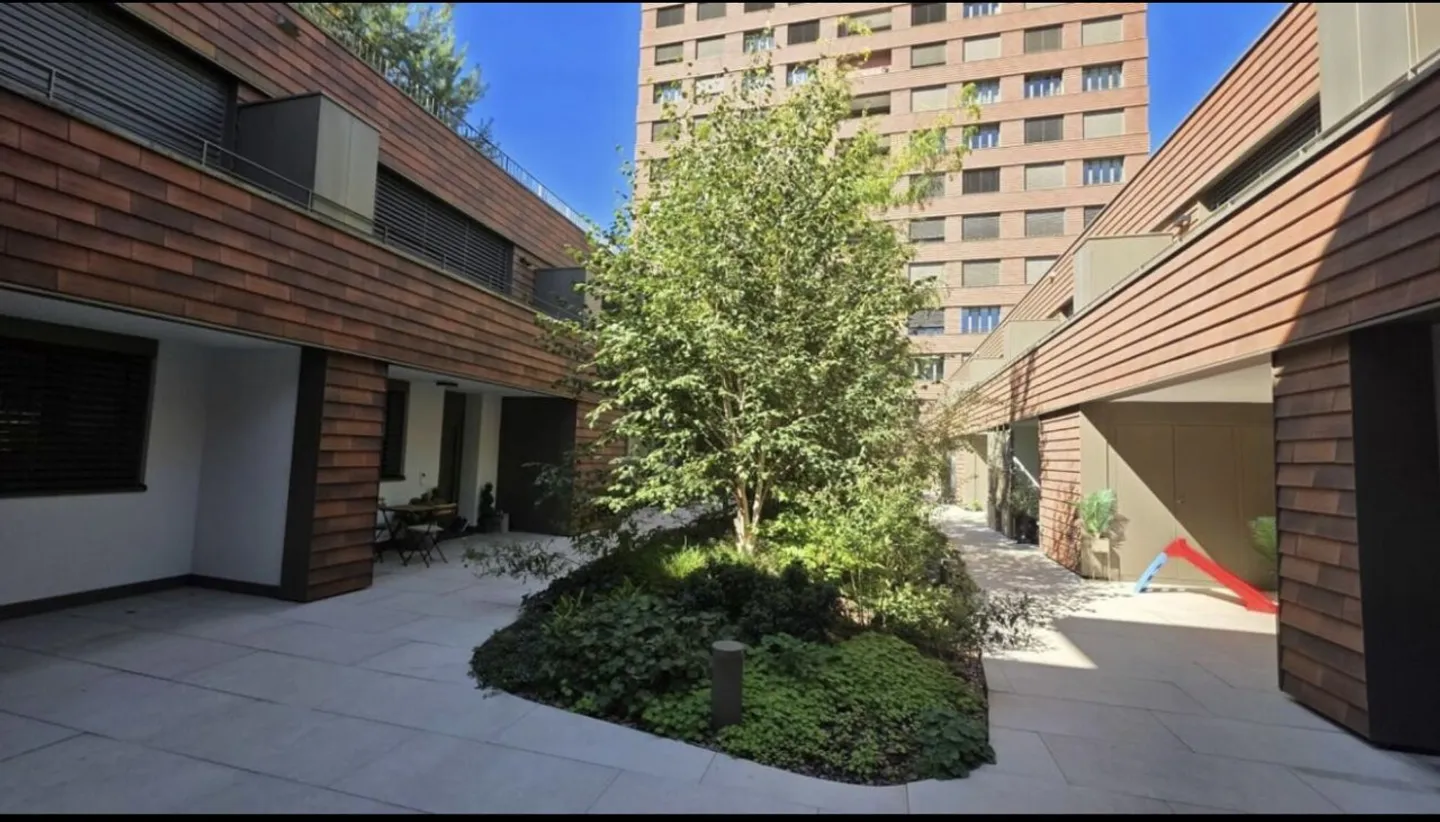 Modern Duplex Apartment in Marly - Photo 7 of 13