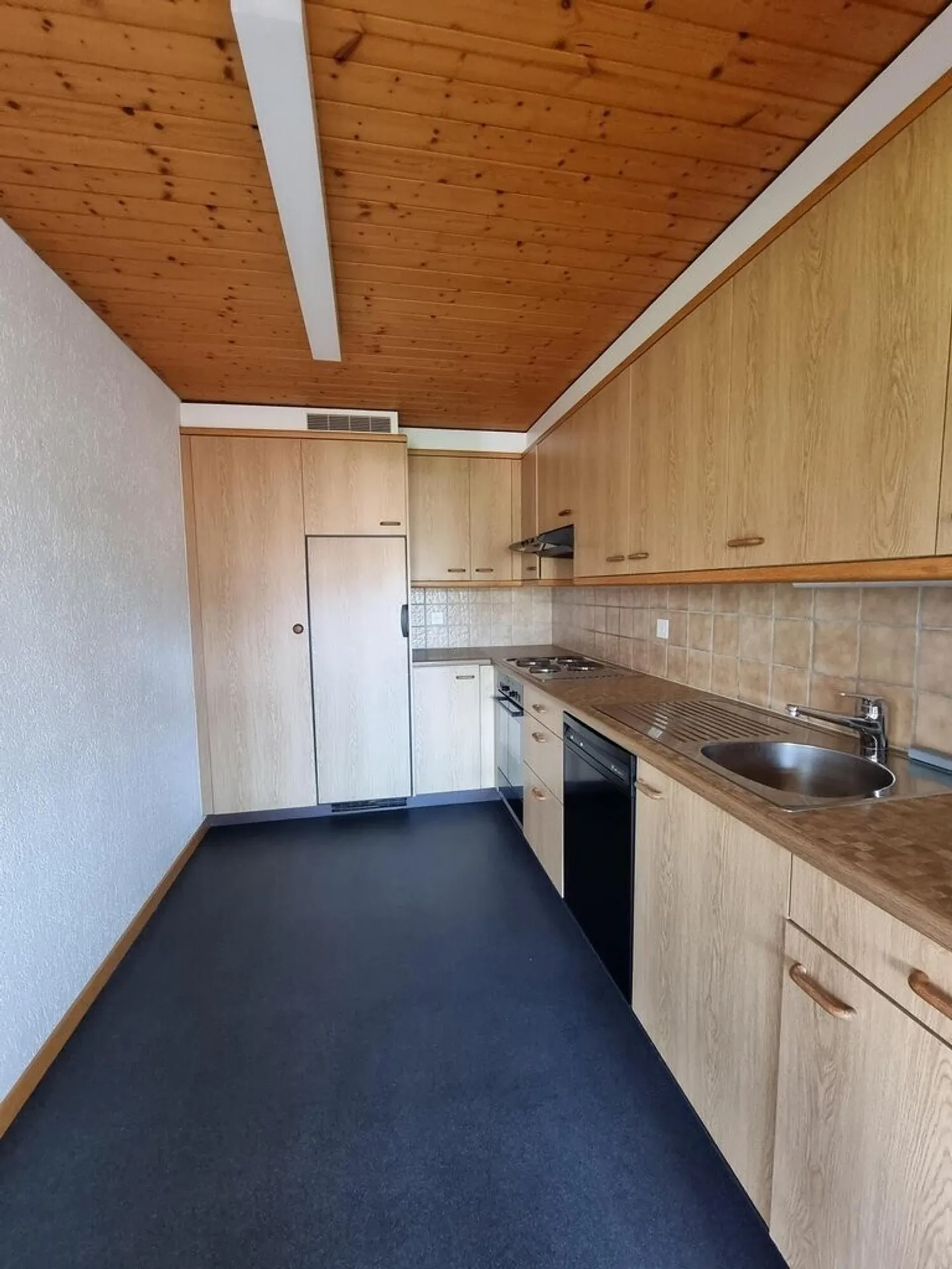 Your Apartment - Your Paradise! - Photo 9 of 12