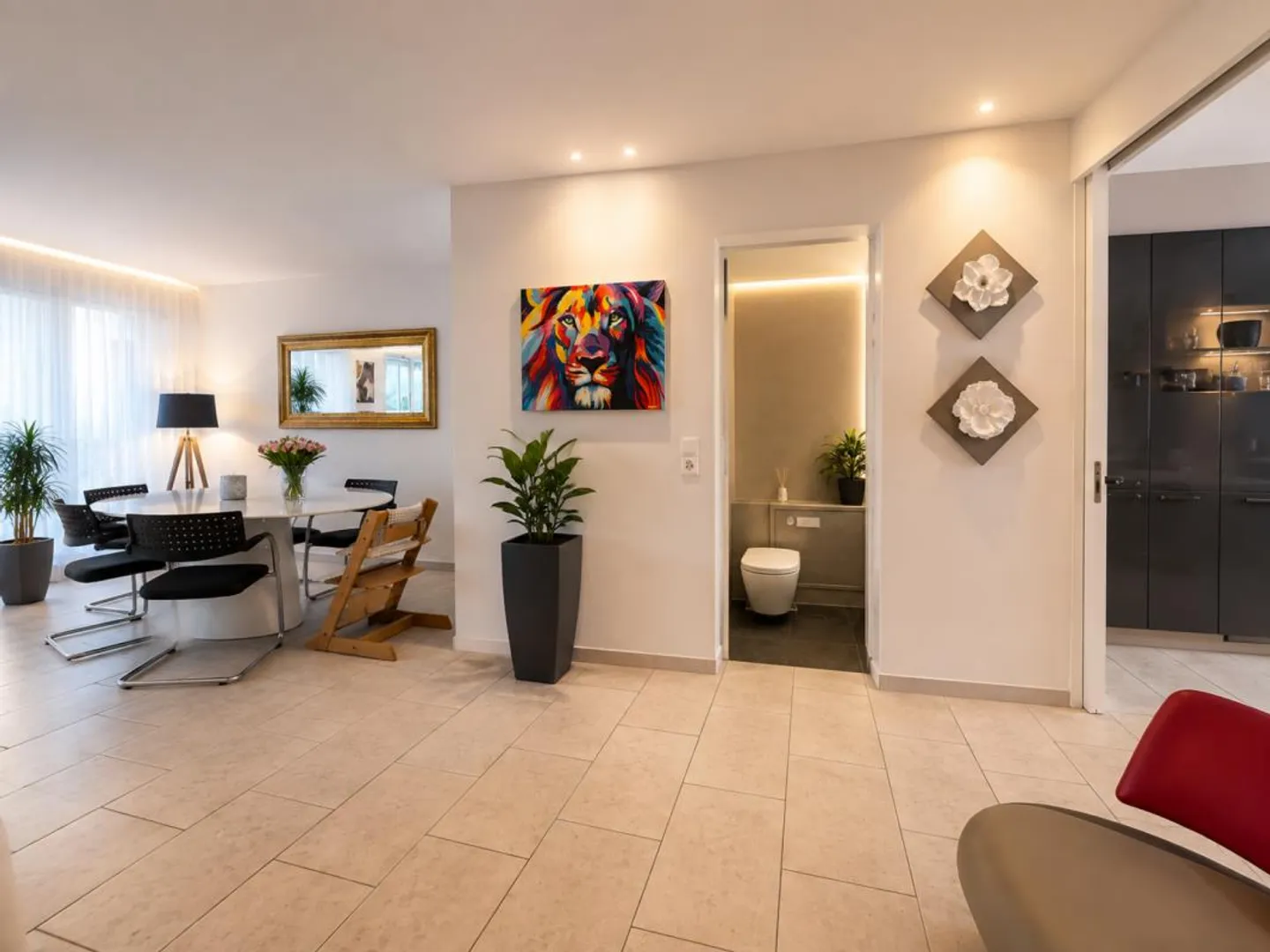 Esperienza abitativa esclusiva: Maisonette urbana con oasi benessere privata e vista. - Foto 6 di 12