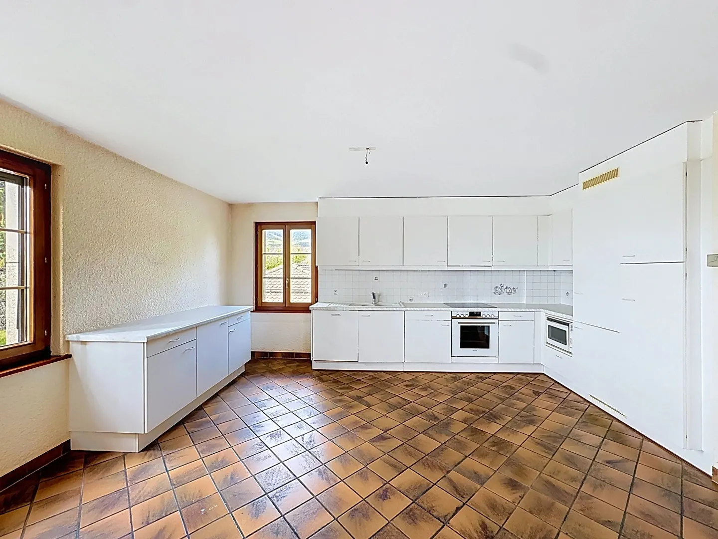 Appartement spacieux avec grenier - Photo 6 sur 11