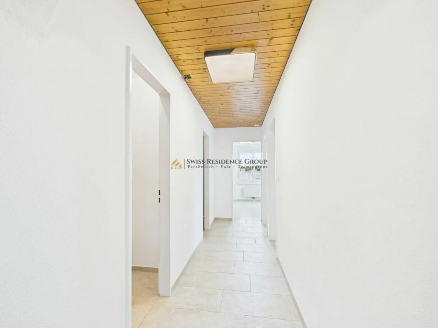 Attractive 4.5-room apartment with balcony and top connection - Photo 4 of 11