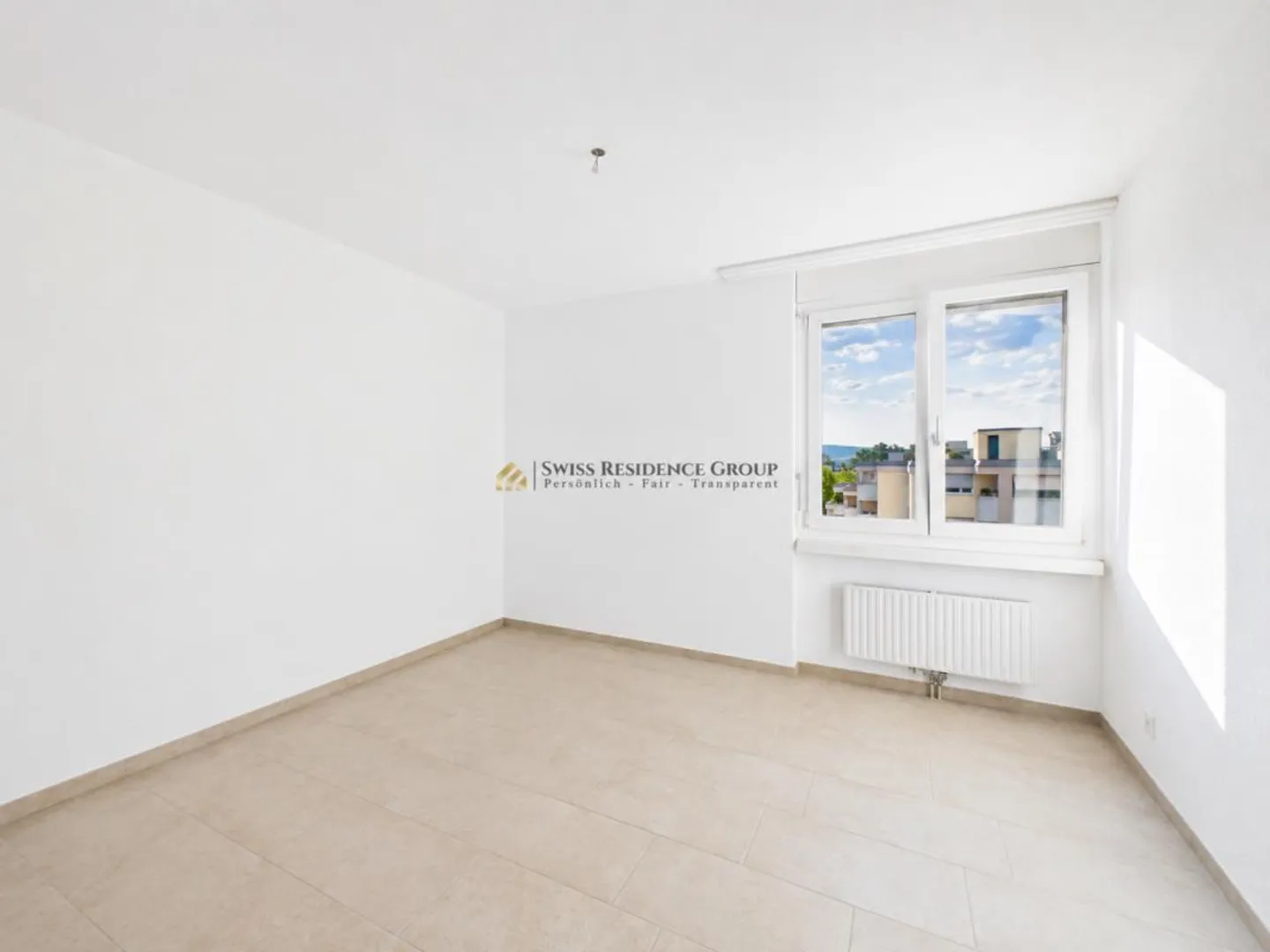 Attractive 4.5-room apartment with balcony and top connection - Photo 6 of 11