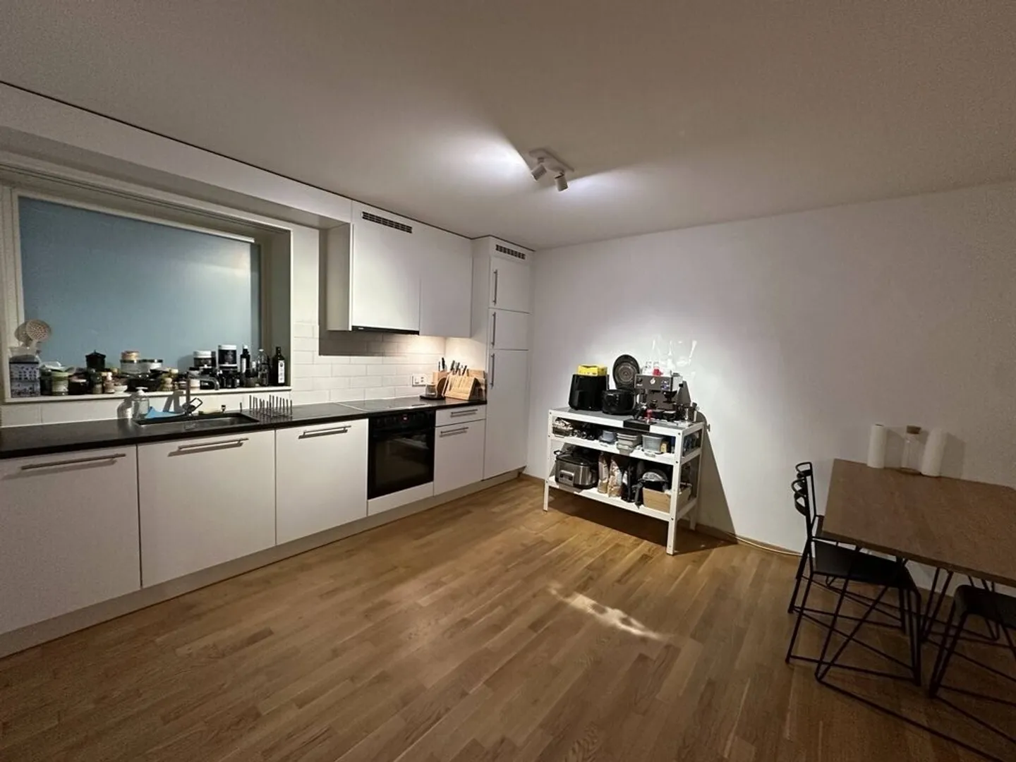 Appartement moderne de 3.5 pièces avec balcon à Lausanne - Photo 3 sur 8