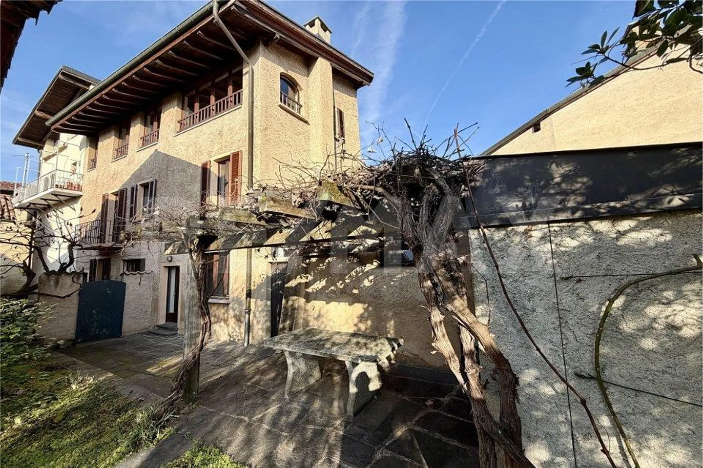 Charming Ticinese House in Cureglia - Photo 3 of 13