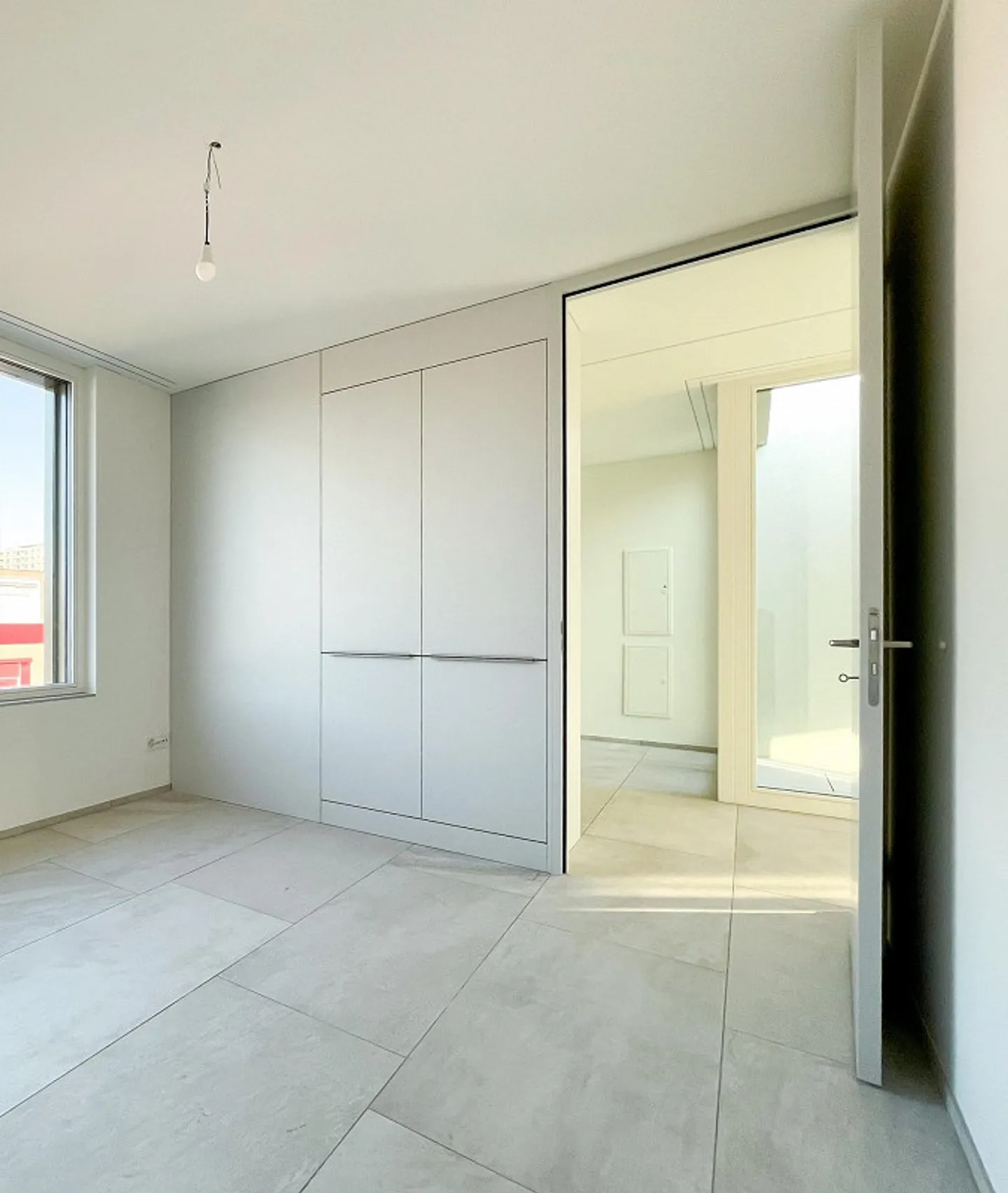 Moderne 2.5-Zimmer-Wohnung mit Balkon - Foto 7 von 7