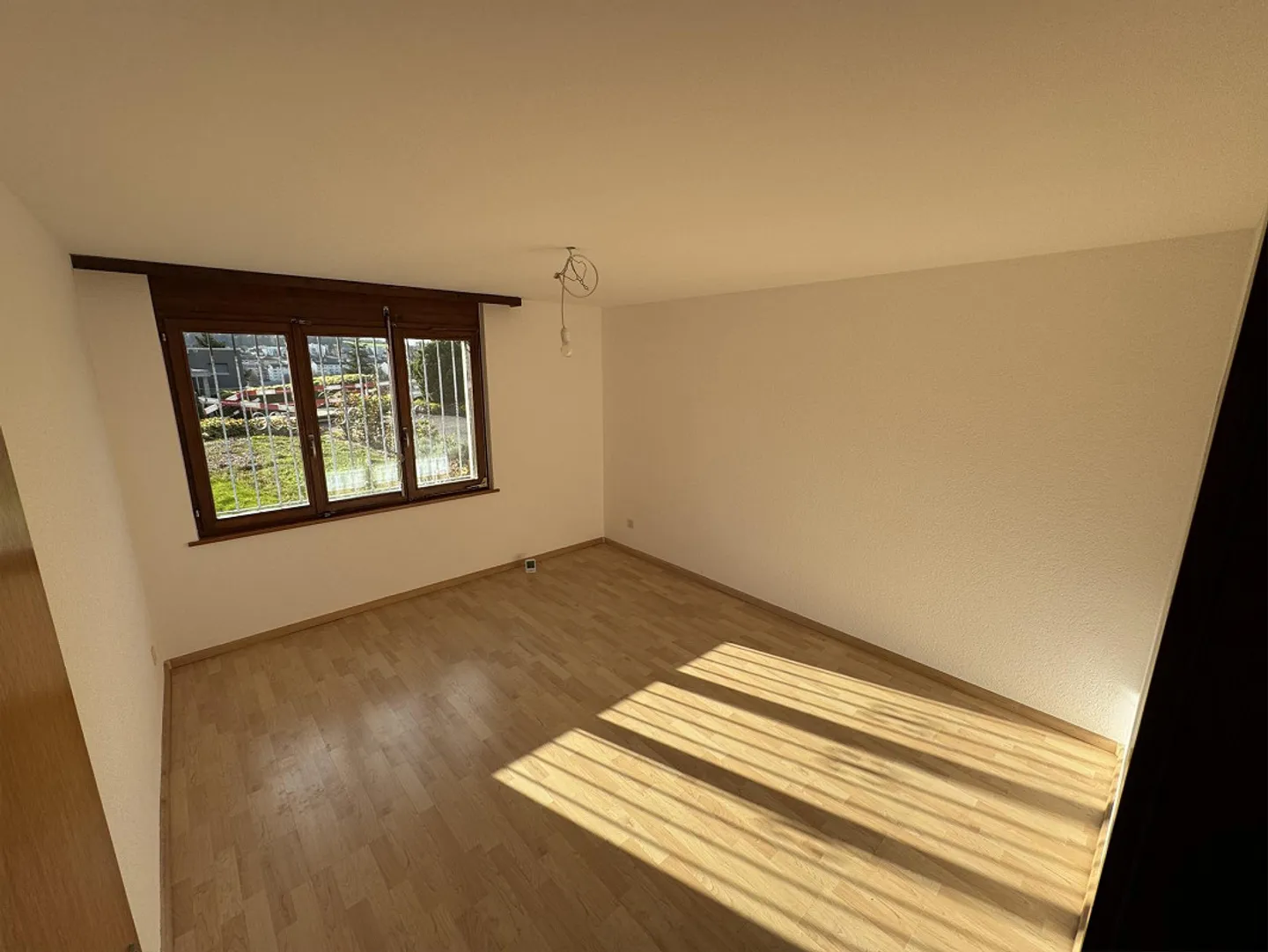 Detached Family House with Garden - Ideal for Families - Photo 3 of 23