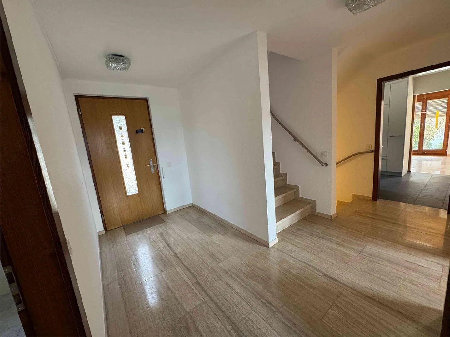 Detached Family House with Garden - Ideal for Families - Photo 7 of 23