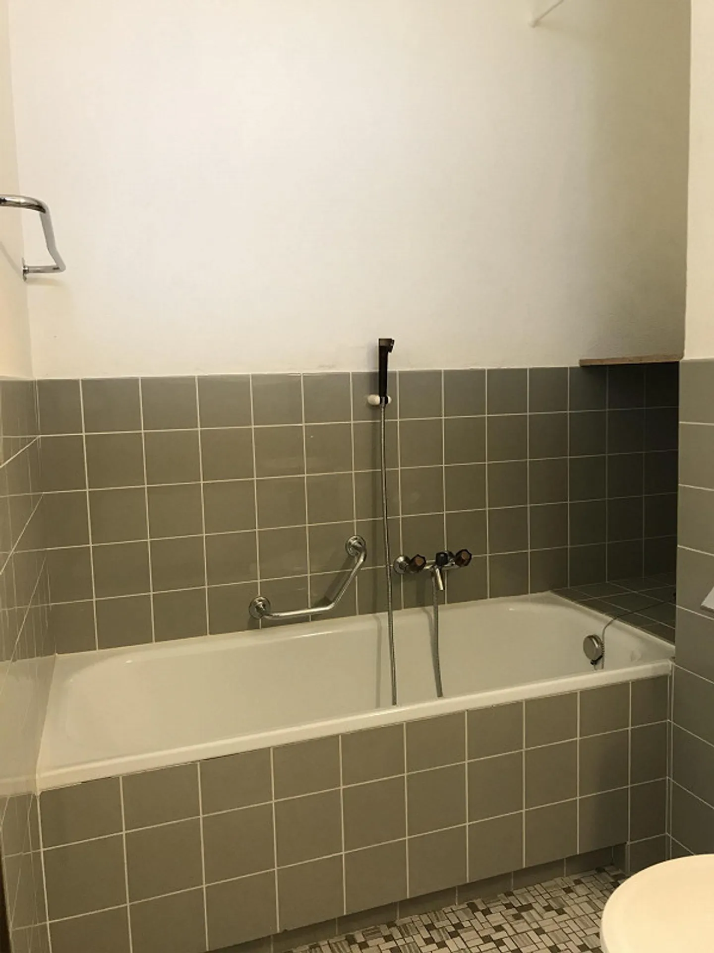 1 Room Apartment Ground Floor 5 - Photo 9 of 10