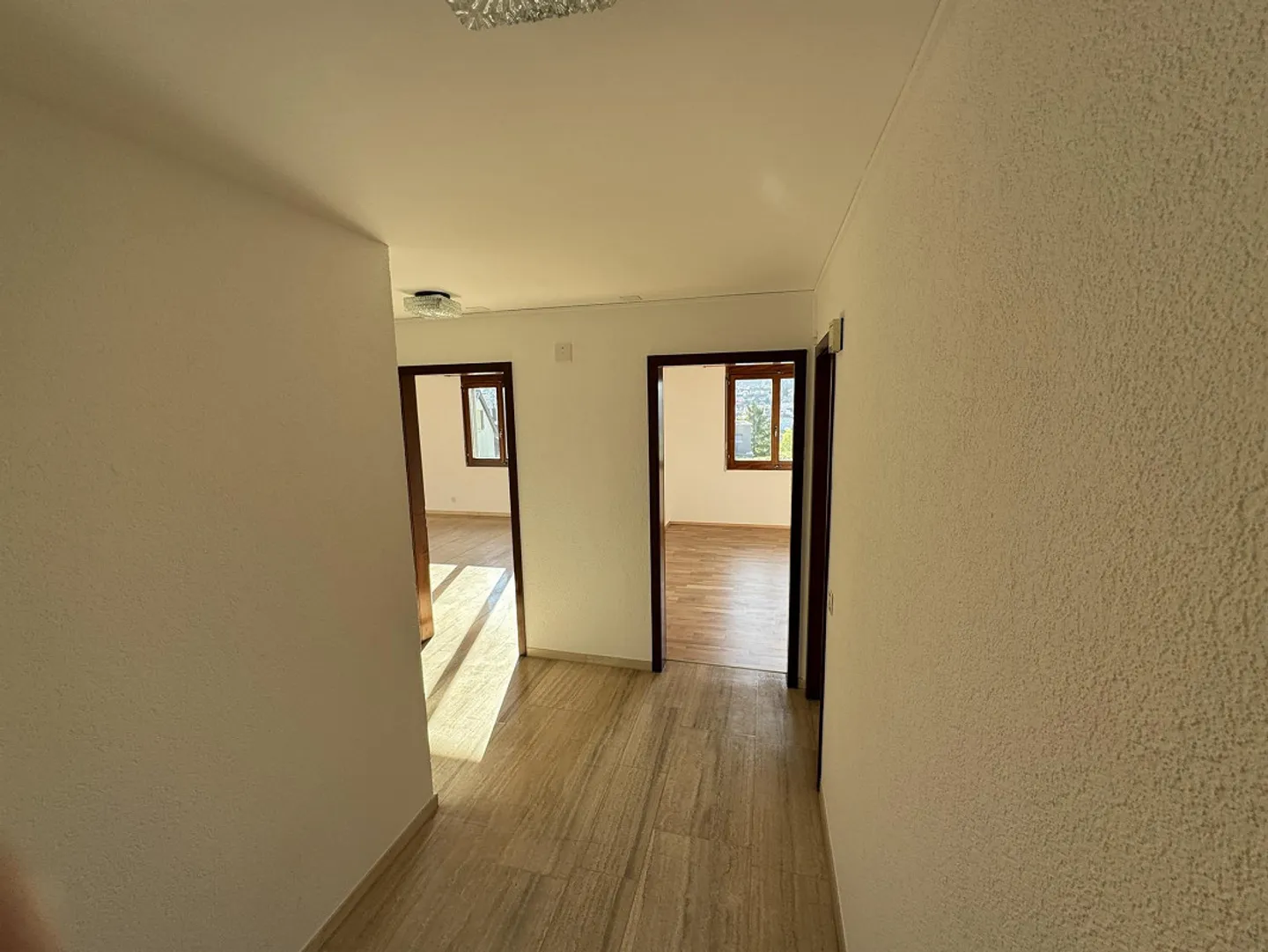 Detached Family House with Garden - Ideal for Families - Photo 19 of 23