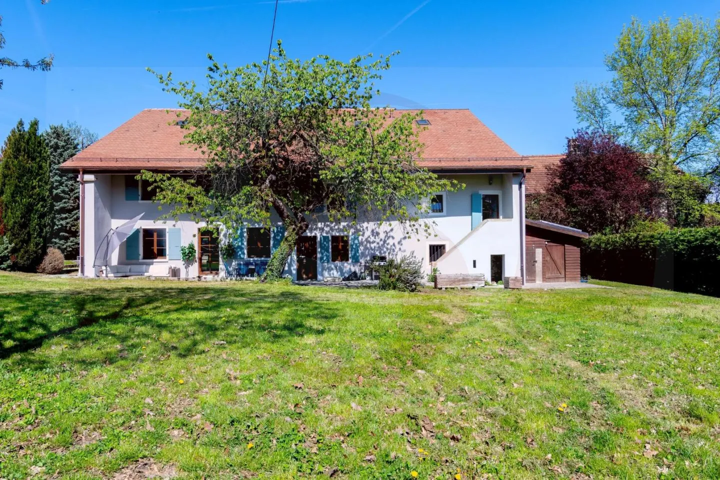 14-Room House - Photo 1 of 11