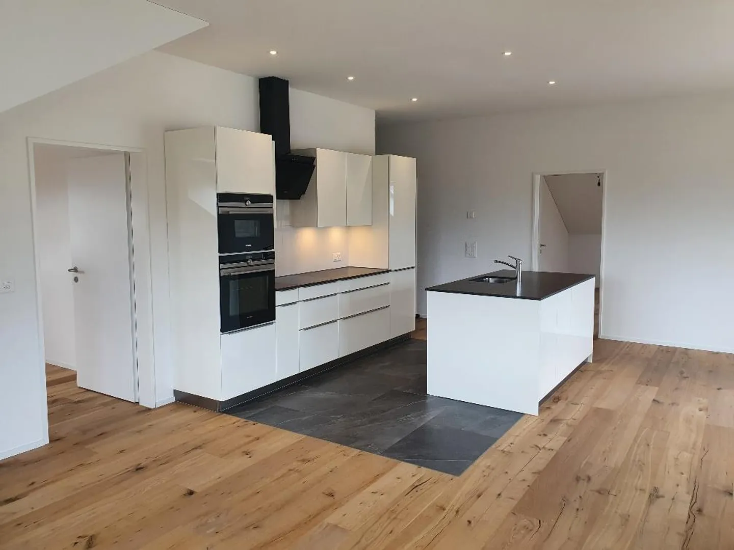 Wunderschöne 4.5 Zi.Wohnung - Foto 1 von 9